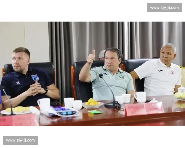 喀什杯青少年足球发展交流会：丝路青训新起点