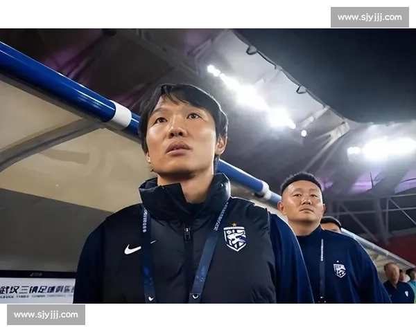 邓卓翔抵深备战：训练安排紧凑，状态饱满迎接关键战